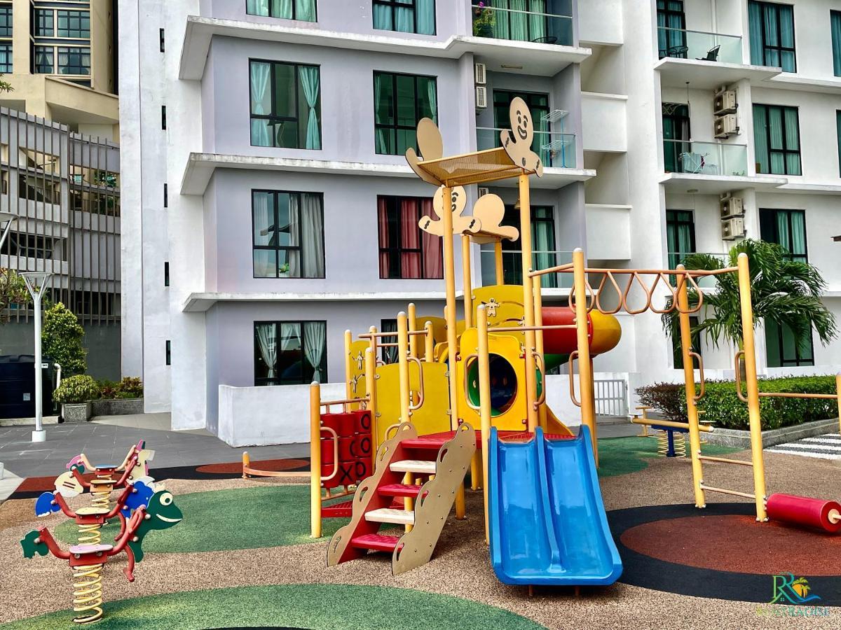 The Platino Skudai Near Paradigm Mall @ Uha Джохор Бахру Екстериор снимка