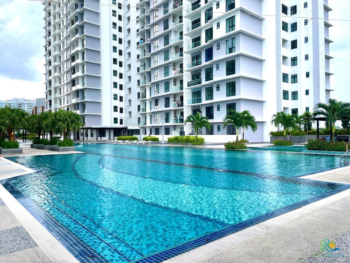 The Platino Skudai Near Paradigm Mall @ Uha Джохор Бахру Екстериор снимка